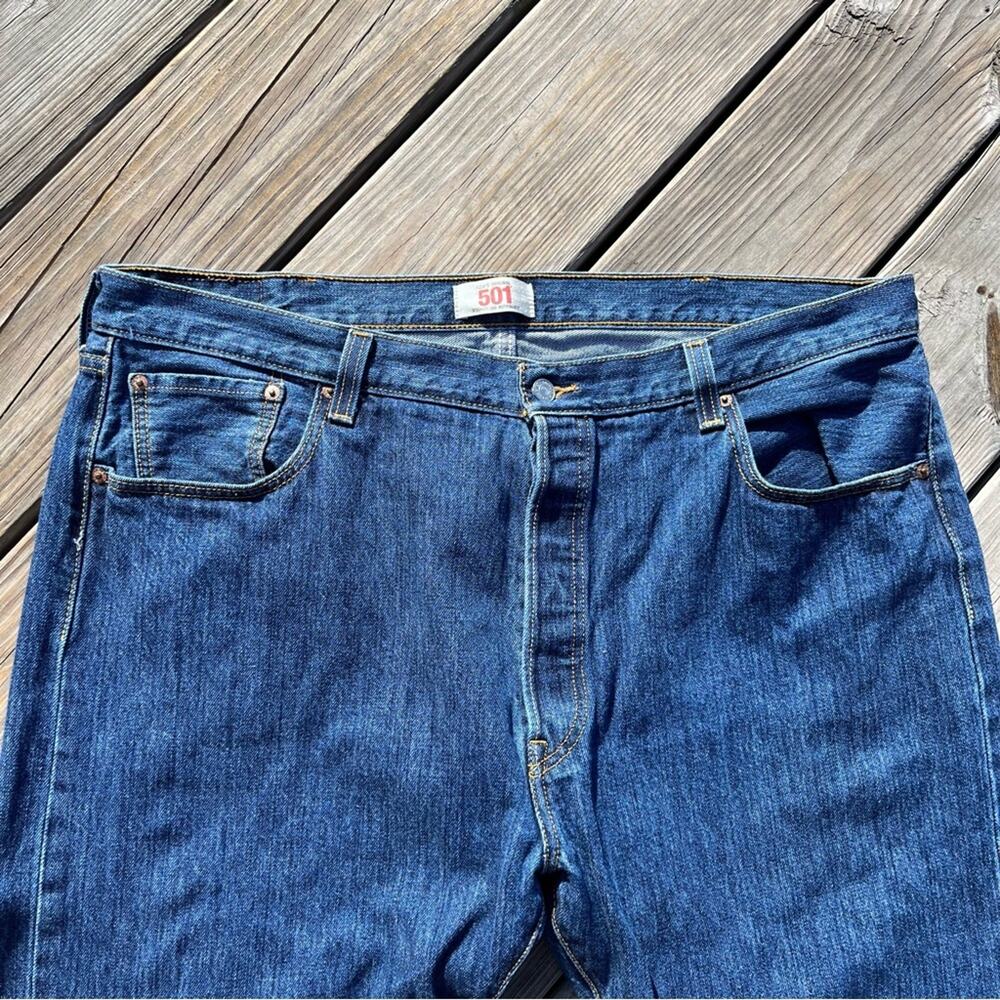 90s Levi’s 501 Original button-fly straight leg jeans - Picture 3 of 6